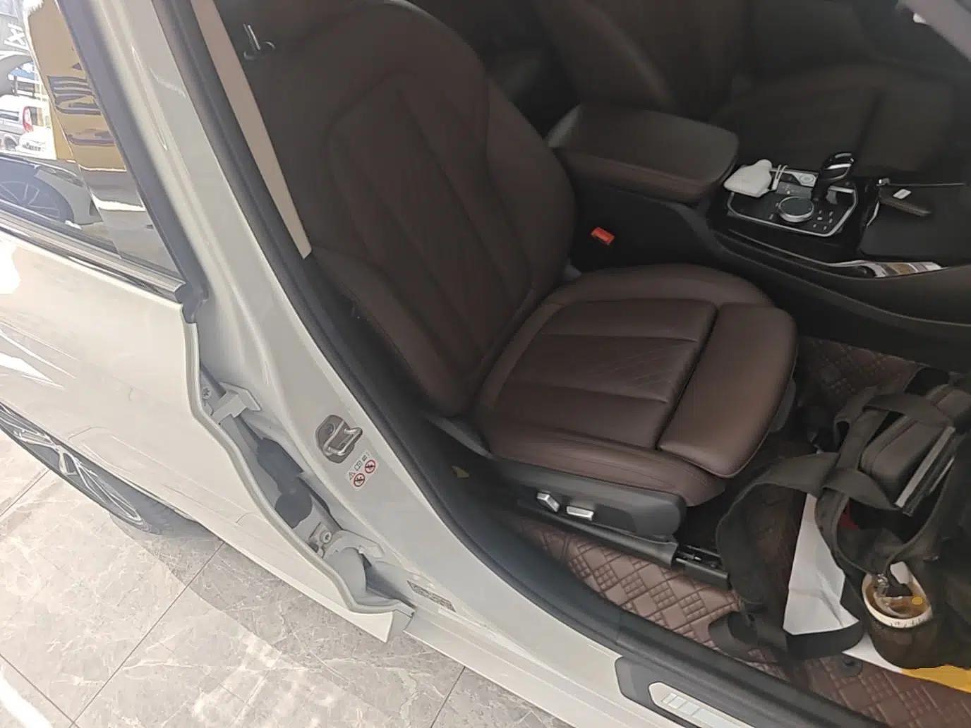 BMW X3 2022 xDrive30i Luxury Model M Night Sky Package — миниатюра 19