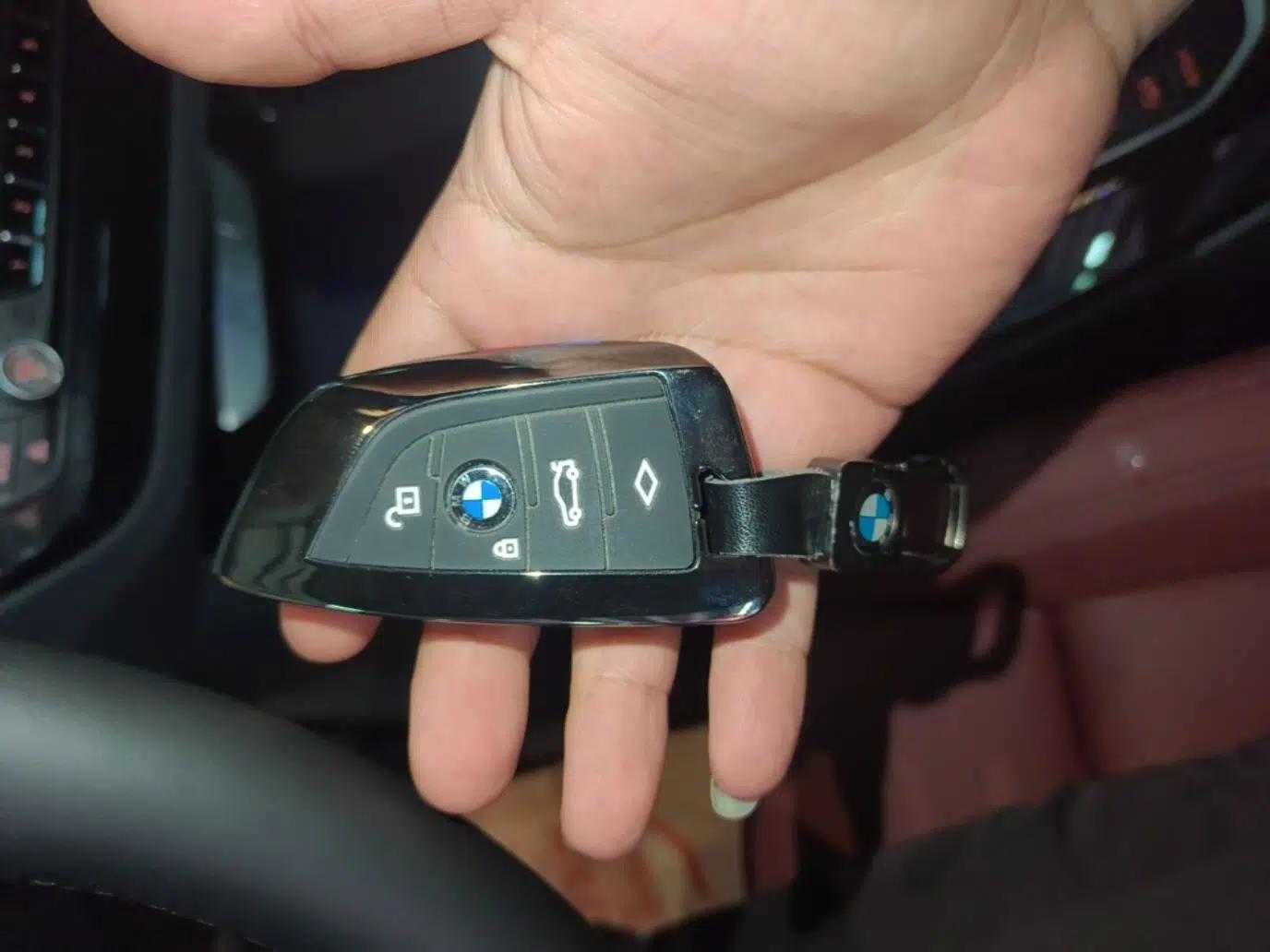 BMW X3 2022 xDrive30i Luxury Model M Night Sky Package — миниатюра 28