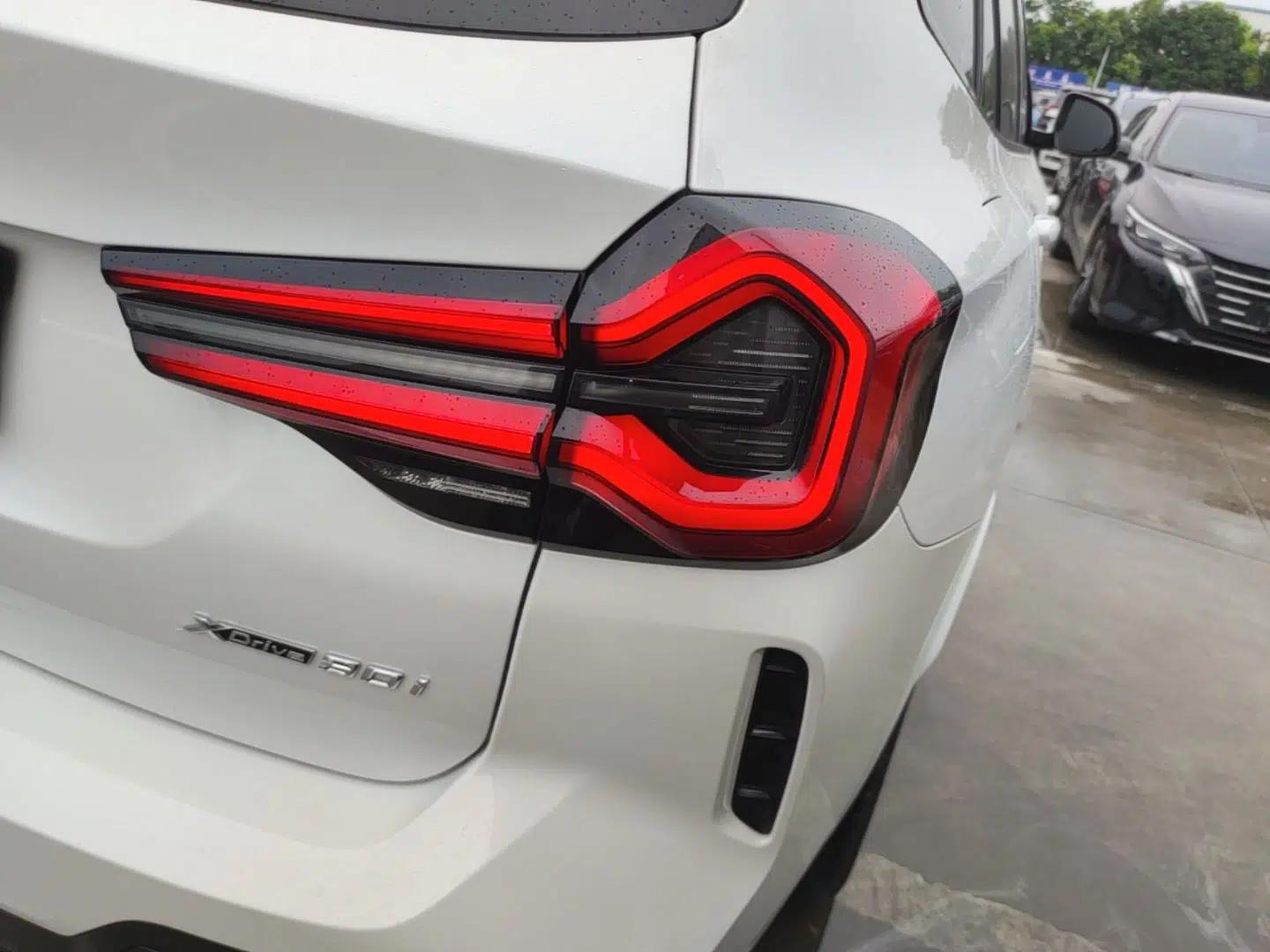 BMW X3 2022 xDrive30i Luxury Model M Night Sky Package — миниатюра 9