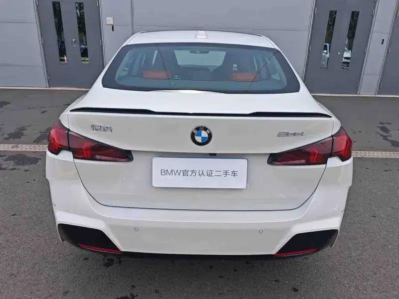2025 BMW 2 Series 225L M Sport Shadow Edition — миниатюра 4