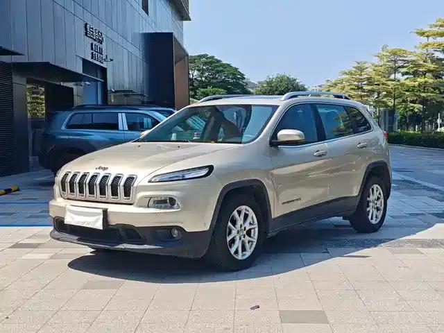 Jeep Cherokee 2016 2.4L Leading Edition