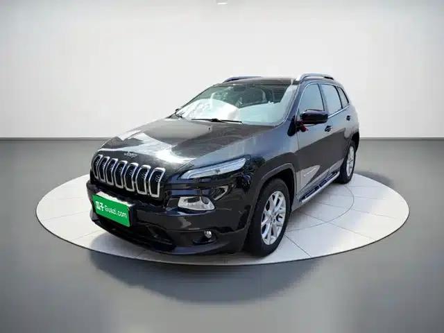 Jeep Cherokee 2016 2.4L Leading Intelligent Edition