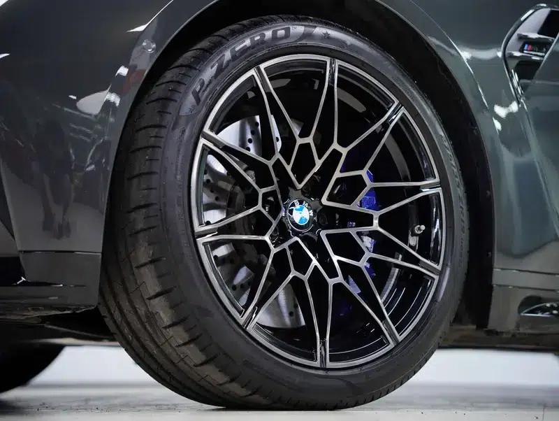 2024 BMW M3 Competition Sedan — миниатюра 30