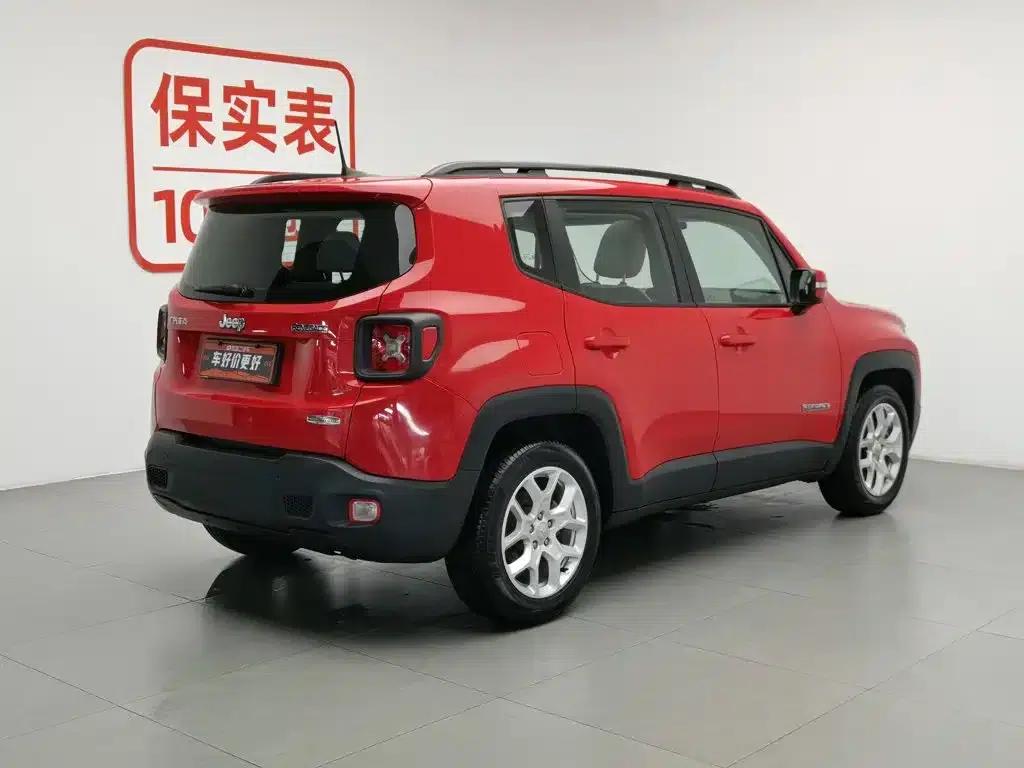 Jeep Renegade 2017 180T Automatic High-Performance Edition — миниатюра 2