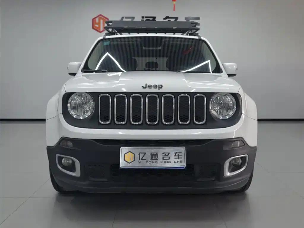 Jeep Renegade 2018 Connected Large Screen Edition 180T Automatic Power Edition — миниатюра 2
