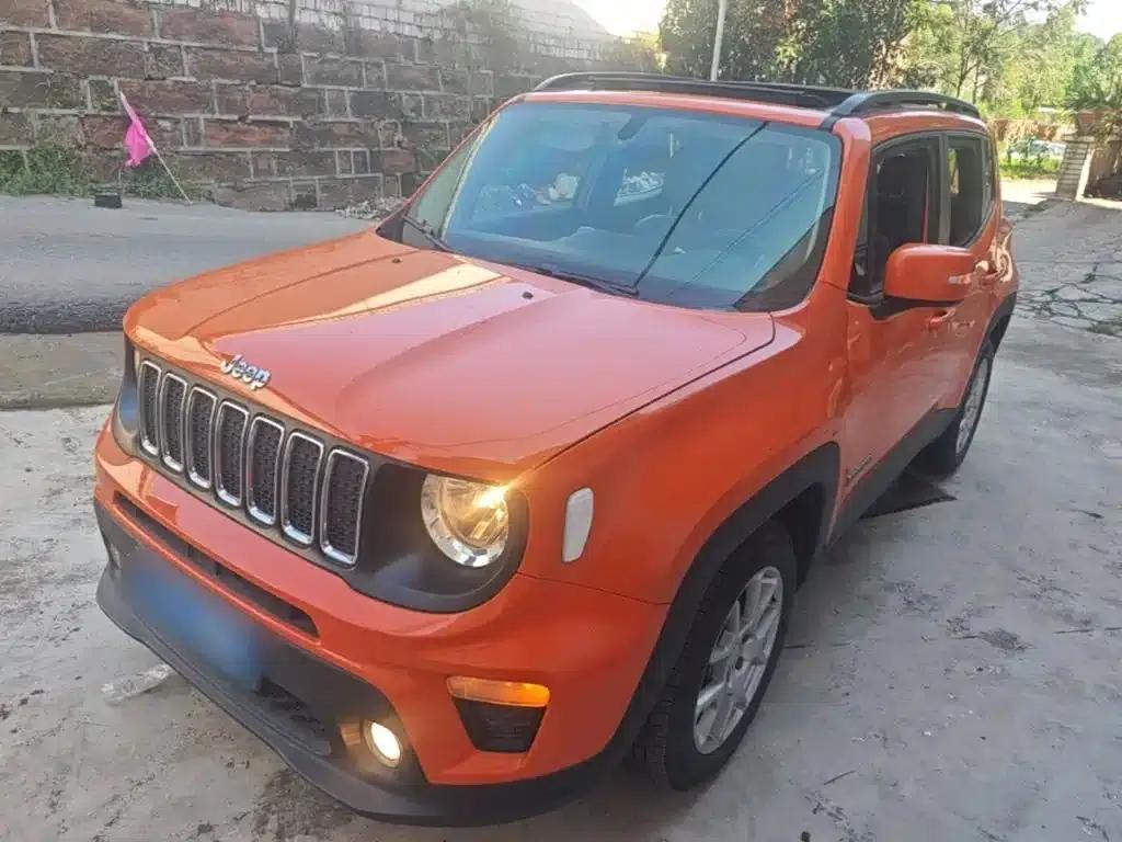 Jeep Renegade 2019 220T Automatic Leading Edition — миниатюра 1