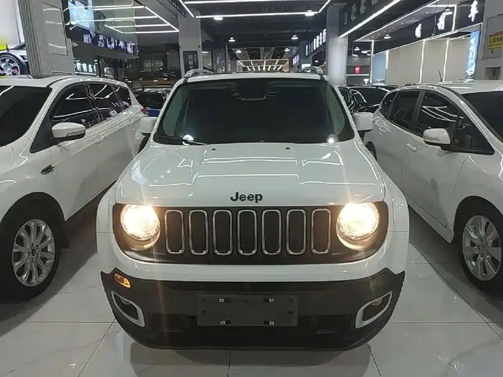 Jeep Renegade 2016 1.4T Automatic Performance Edition+ — миниатюра 3