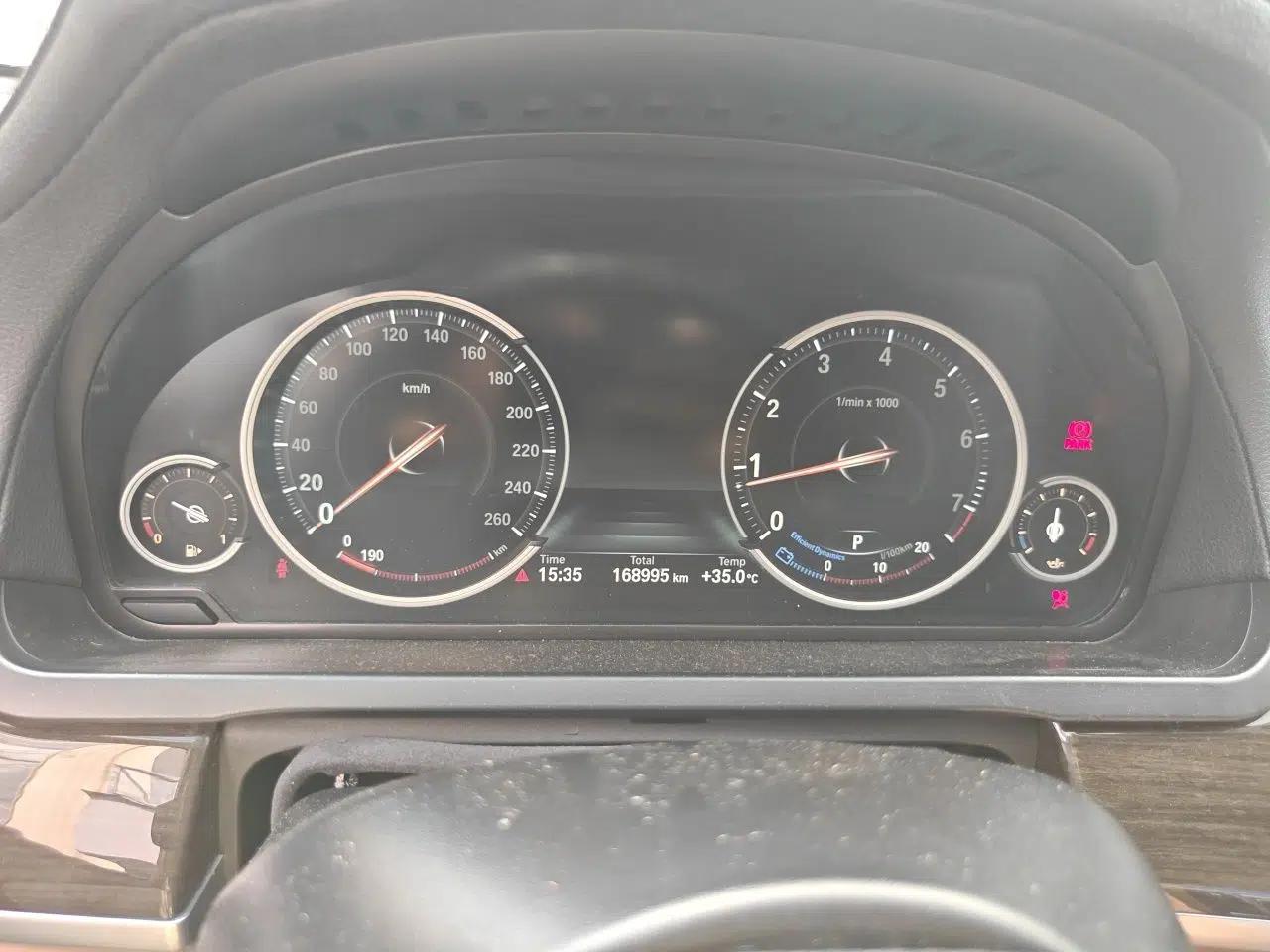 BMW 7 Series 2013 730Li Leading Model — миниатюра 11