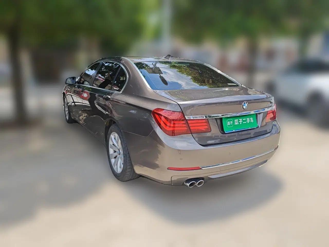 BMW 7 Series 2013 730Li Leading Model — миниатюра 4