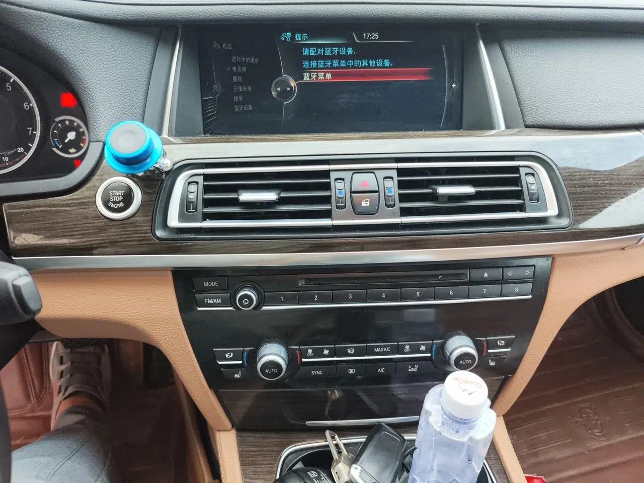 BMW 7 Series 2013 730Li Leading Model — миниатюра 13