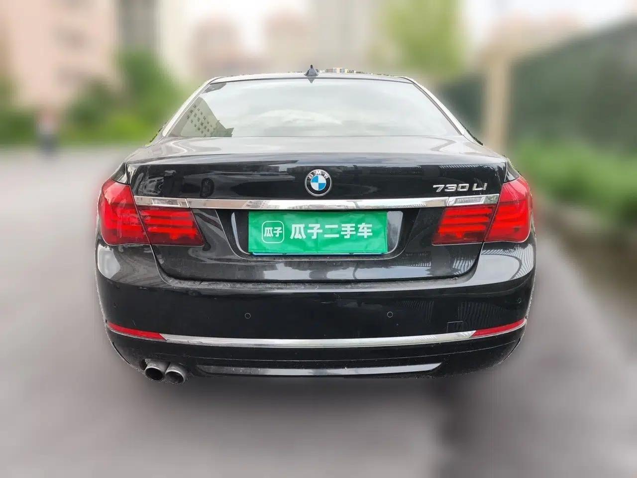 BMW 7 Series 2013 730Li Leading Model — миниатюра 5