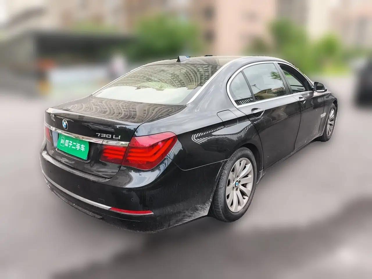 BMW 7 Series 2013 730Li Leading Model — миниатюра 6