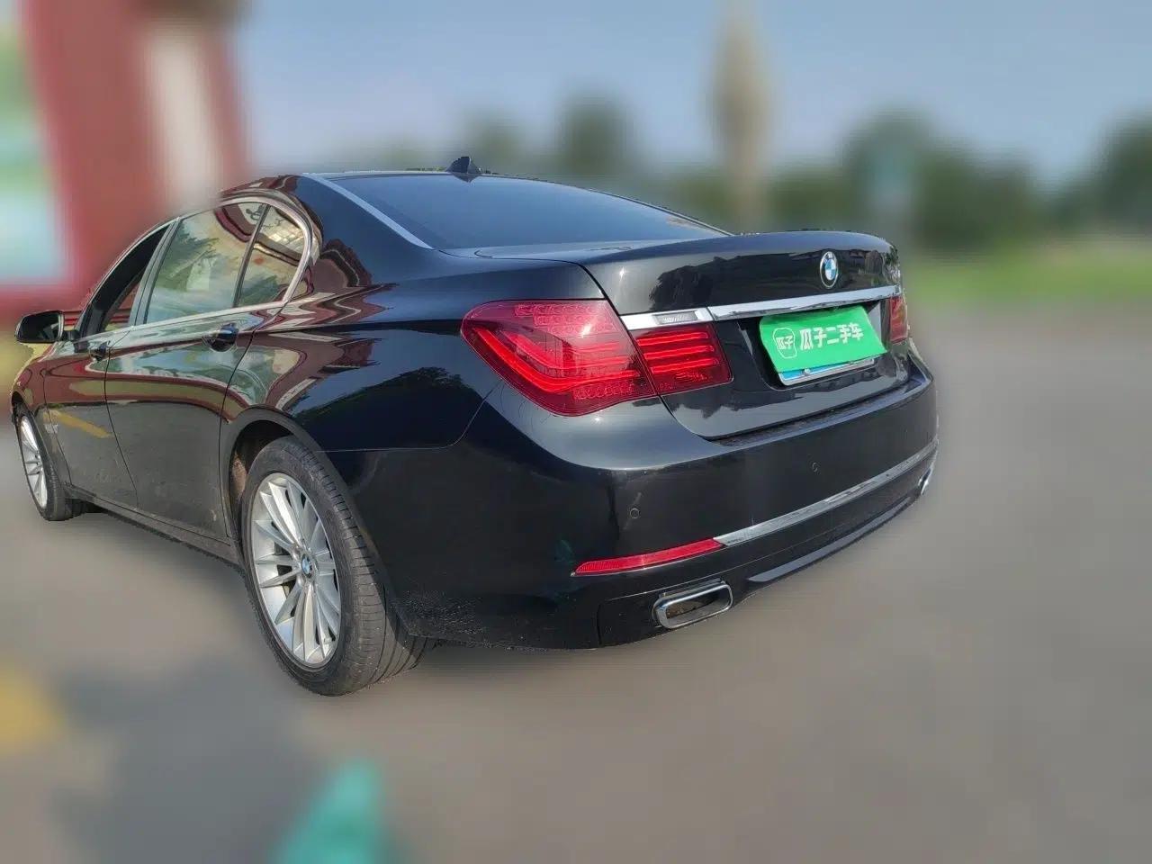 BMW 7 Series 2013 740Li Leading Model — миниатюра 4