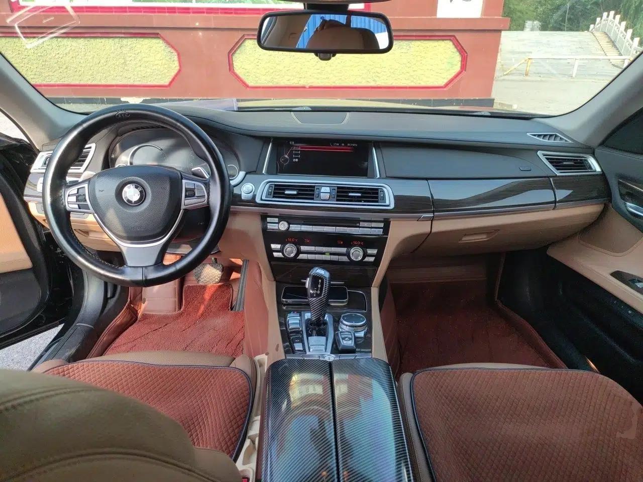 BMW 7 Series 2013 740Li Leading Model — миниатюра 9