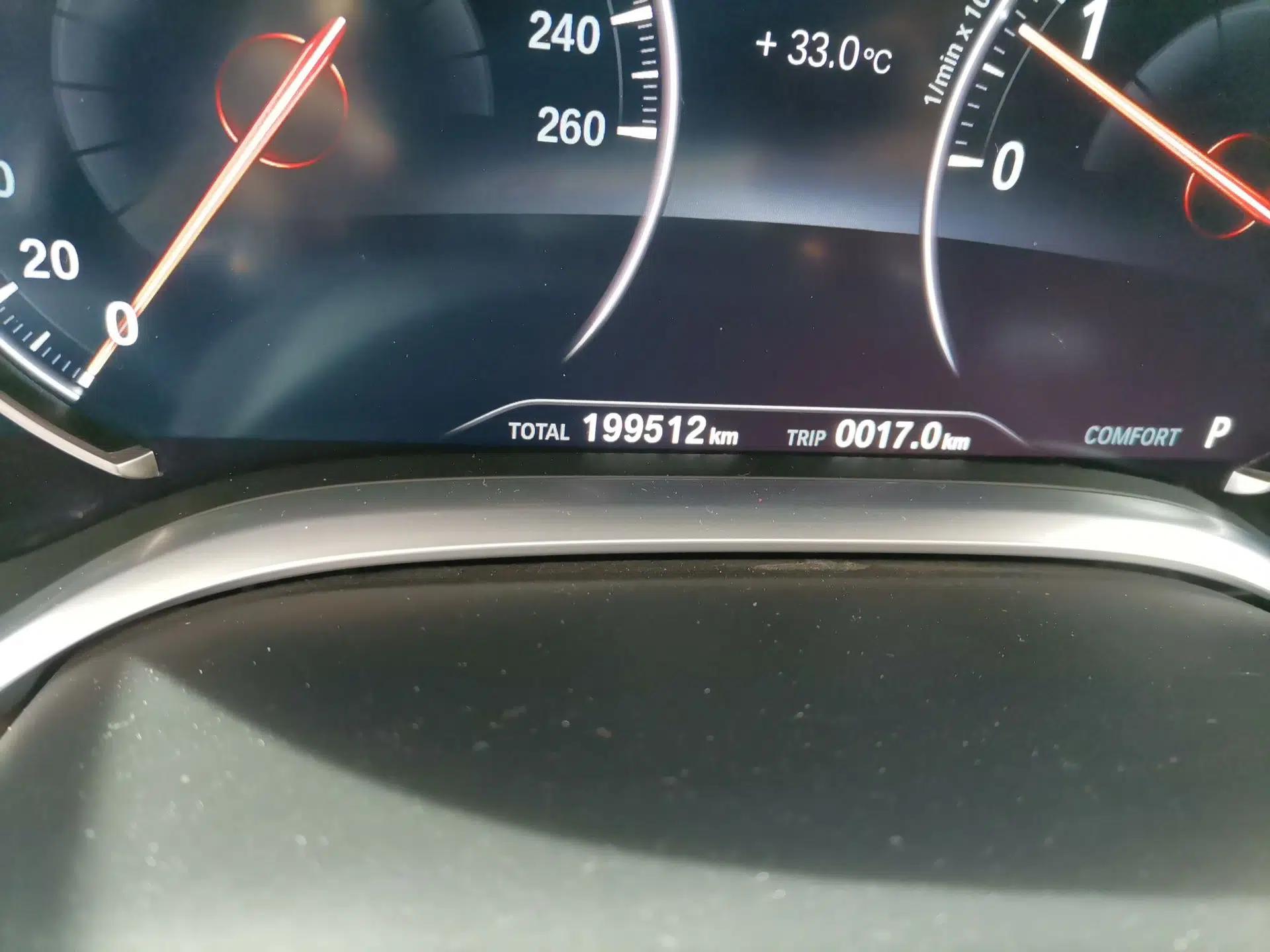 BMW 7 Series 2016 740Li Luxury Edition — миниатюра 12