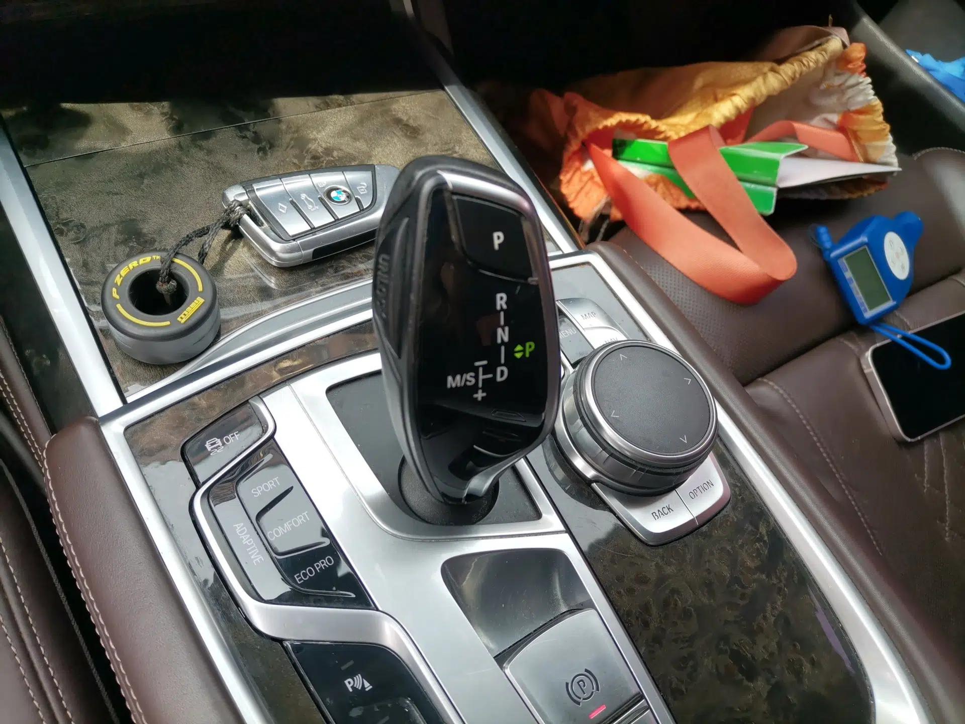 BMW 7 Series 2016 740Li Luxury Edition — миниатюра 14