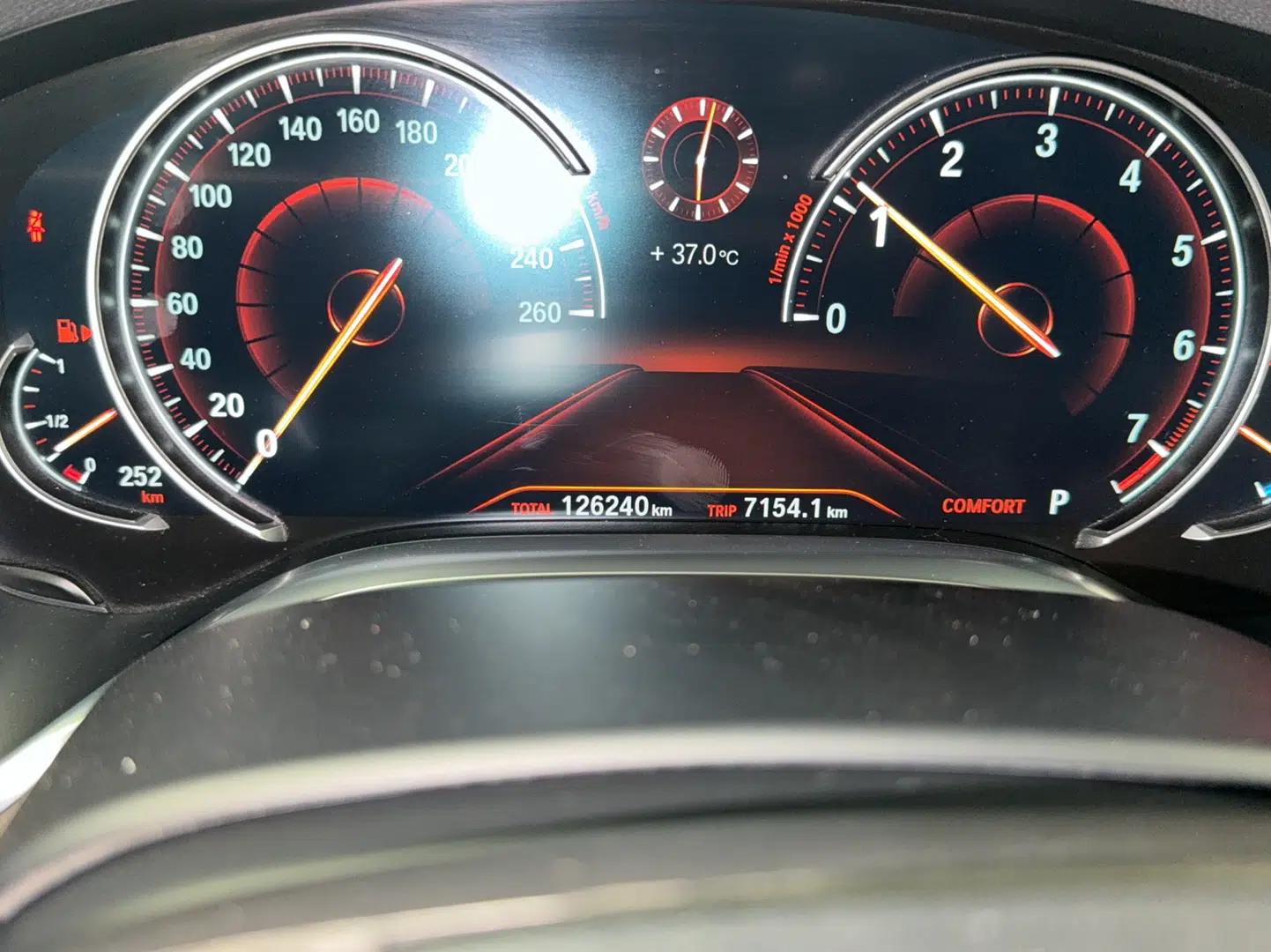 BMW 7 Series 2017 730Li Leading Model — миниатюра 8