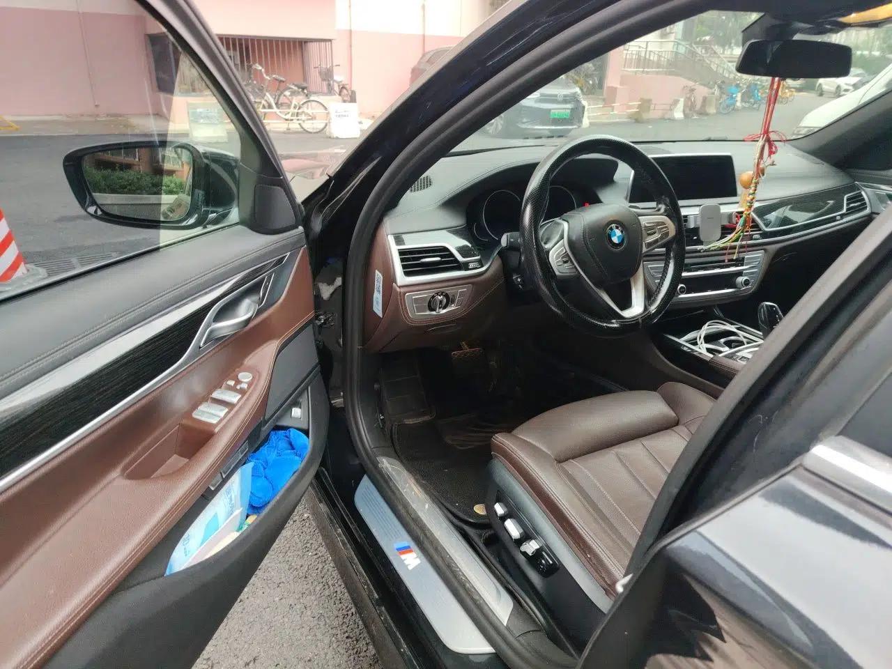 BMW 7 Series 2018 730Li Leading Model M Sport Package — миниатюра 16