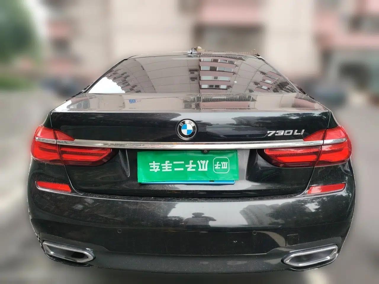 BMW 7 Series 2018 730Li Leading Model M Sport Package — миниатюра 5