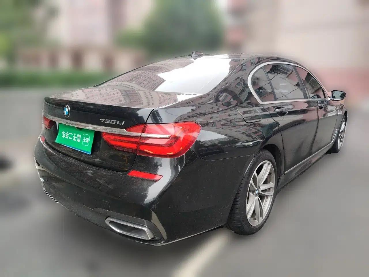BMW 7 Series 2018 730Li Leading Model M Sport Package — миниатюра 6