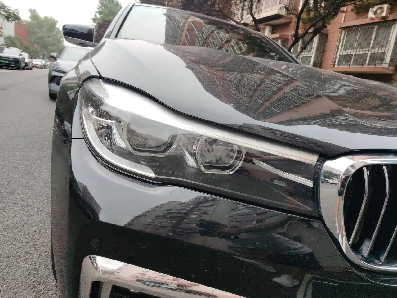 BMW 7 Series 2018 730Li Leading Model M Sport Package — миниатюра 7