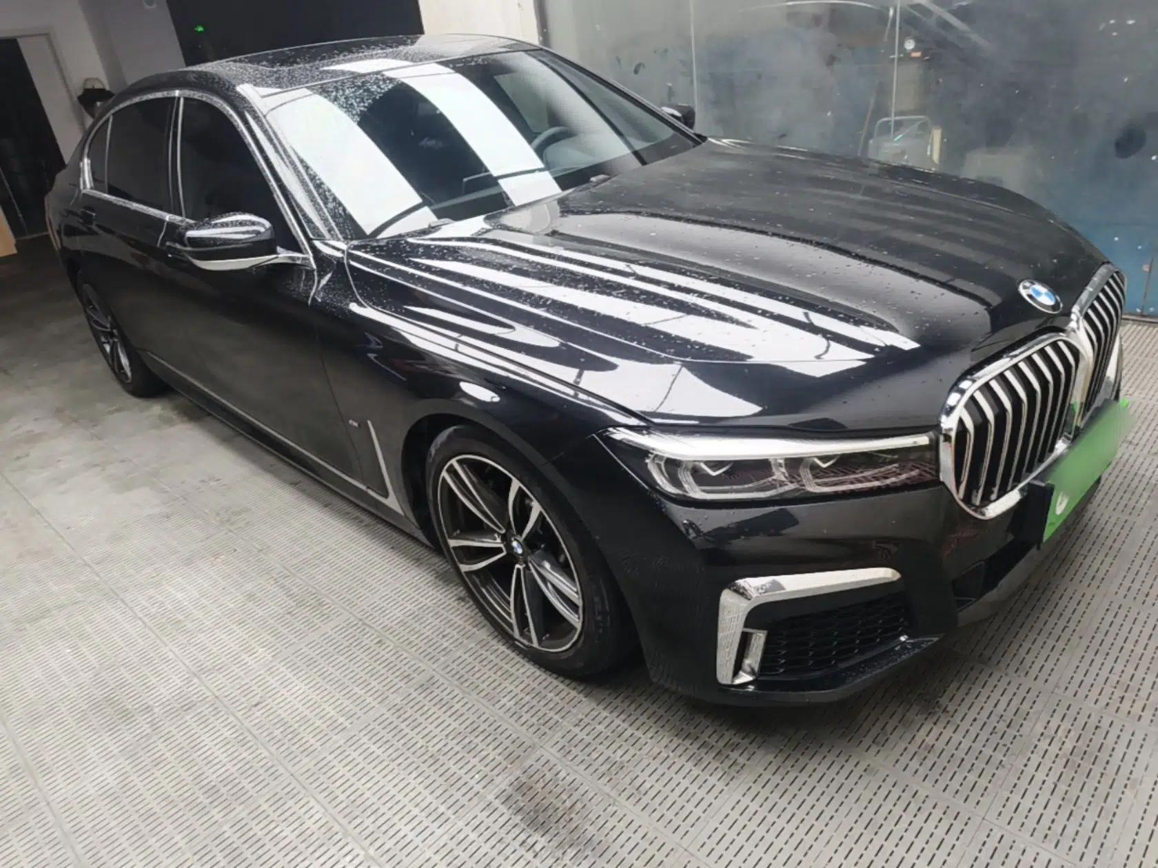 BMW 7 Series 2019 Restyled 730Li M Sport Package — миниатюра 12