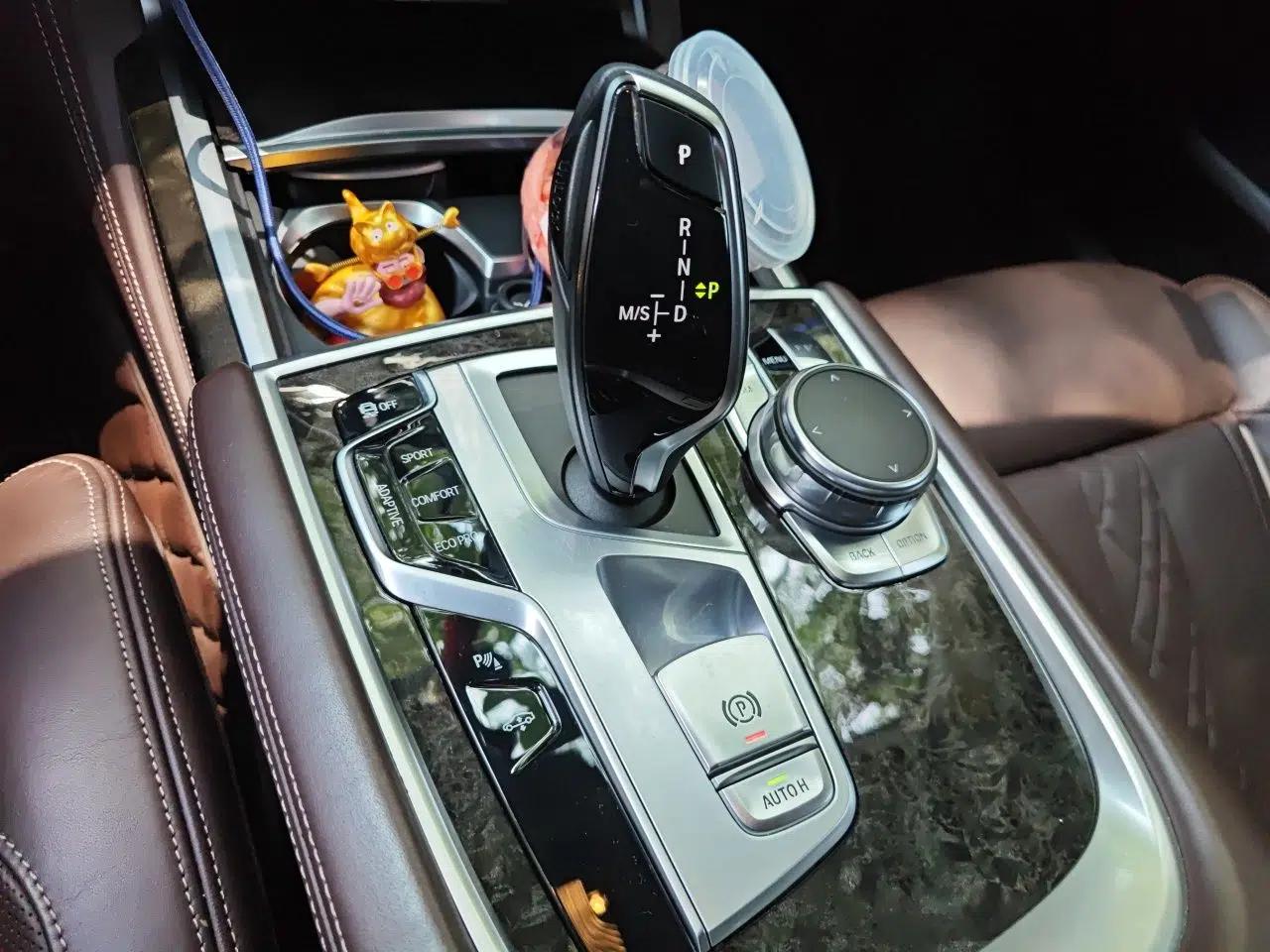 BMW 7 Series 2016 740Li Luxury Edition — миниатюра 14