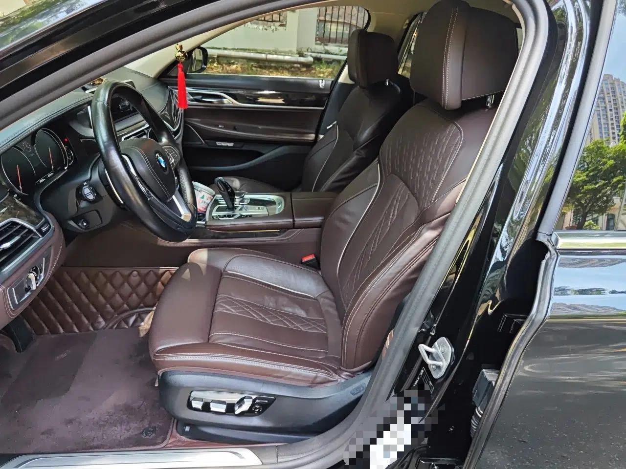 BMW 7 Series 2016 740Li Luxury Edition — миниатюра 15