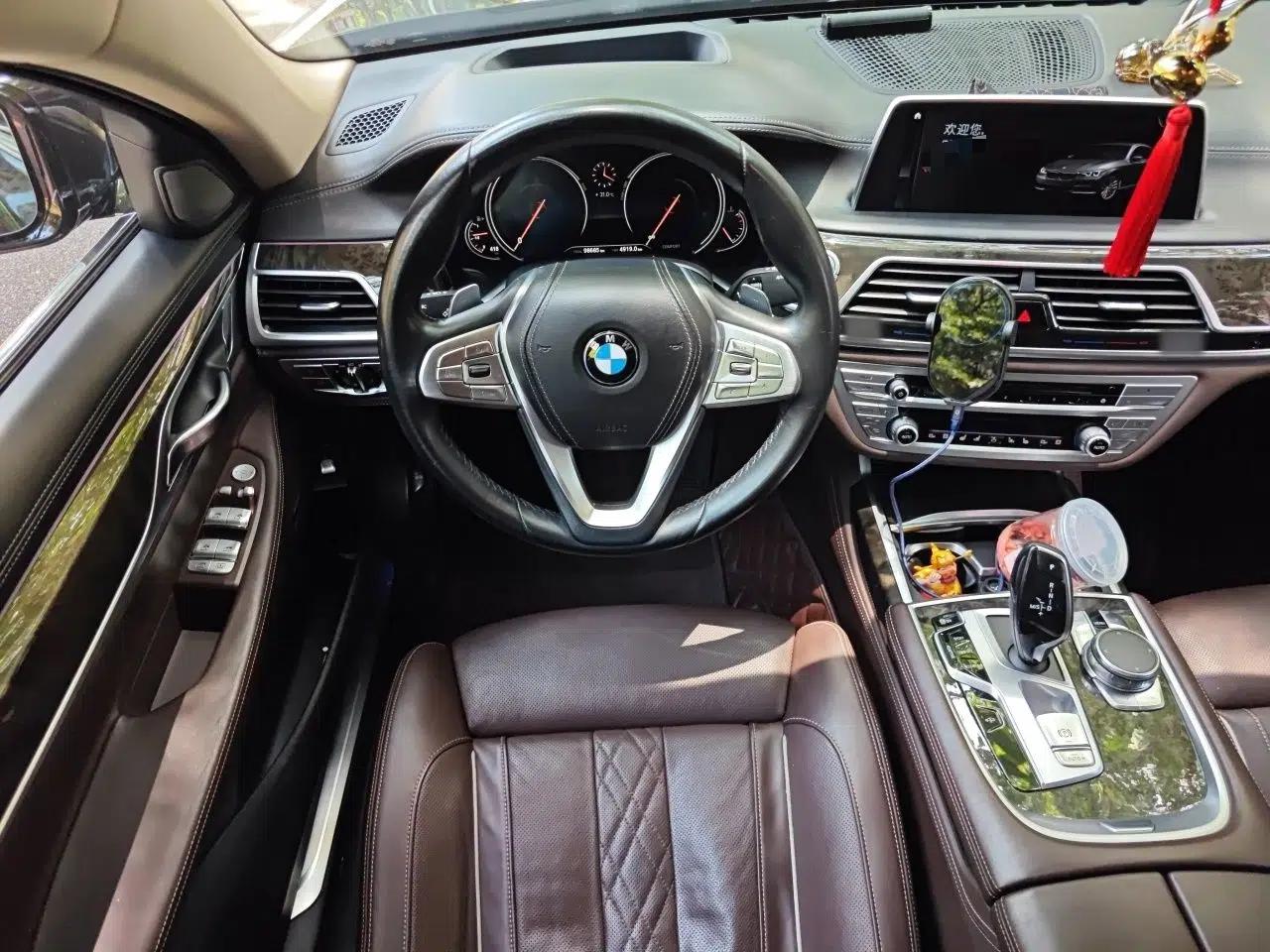 BMW 7 Series 2016 740Li Luxury Edition — миниатюра 10