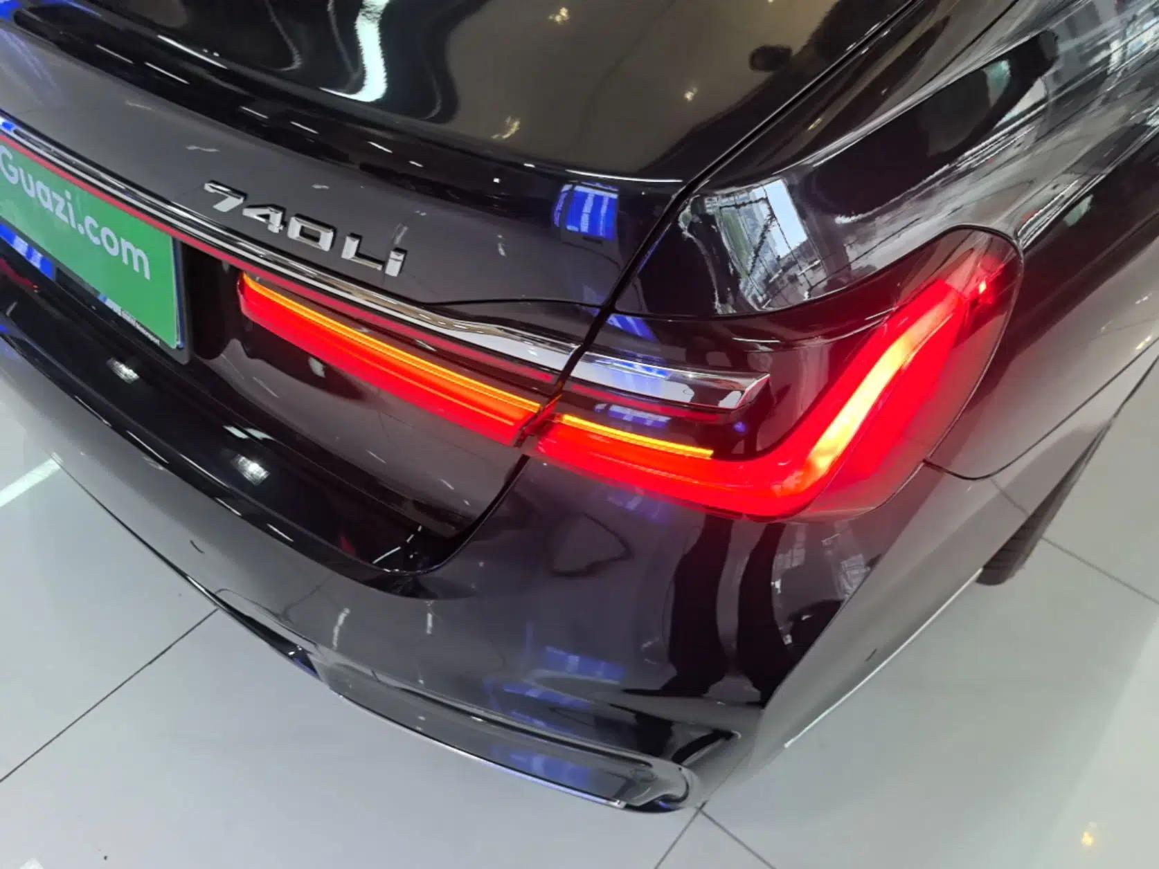 BMW 7 Series 2019 740Li Leading Model M Sport Package — миниатюра 9