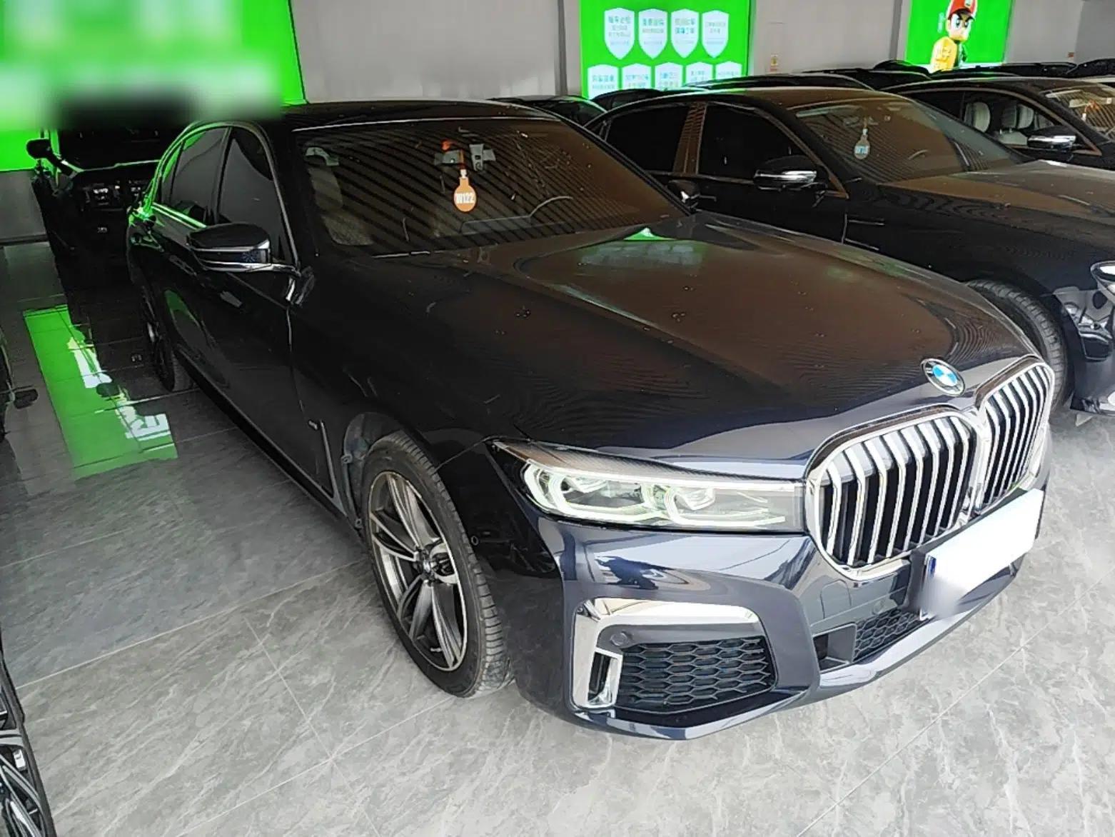 BMW 7 Series 2021 730Li M Sport Package — миниатюра 12