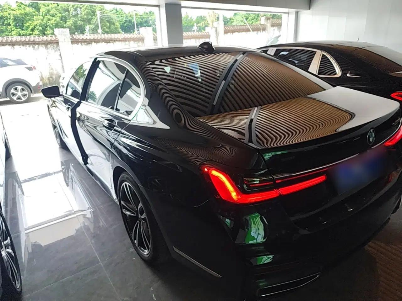 BMW 7 Series 2021 730Li M Sport Package — миниатюра 13