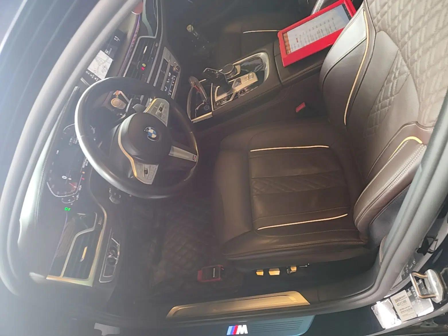 BMW 7 Series 2021 730Li M Sport Package — миниатюра 22