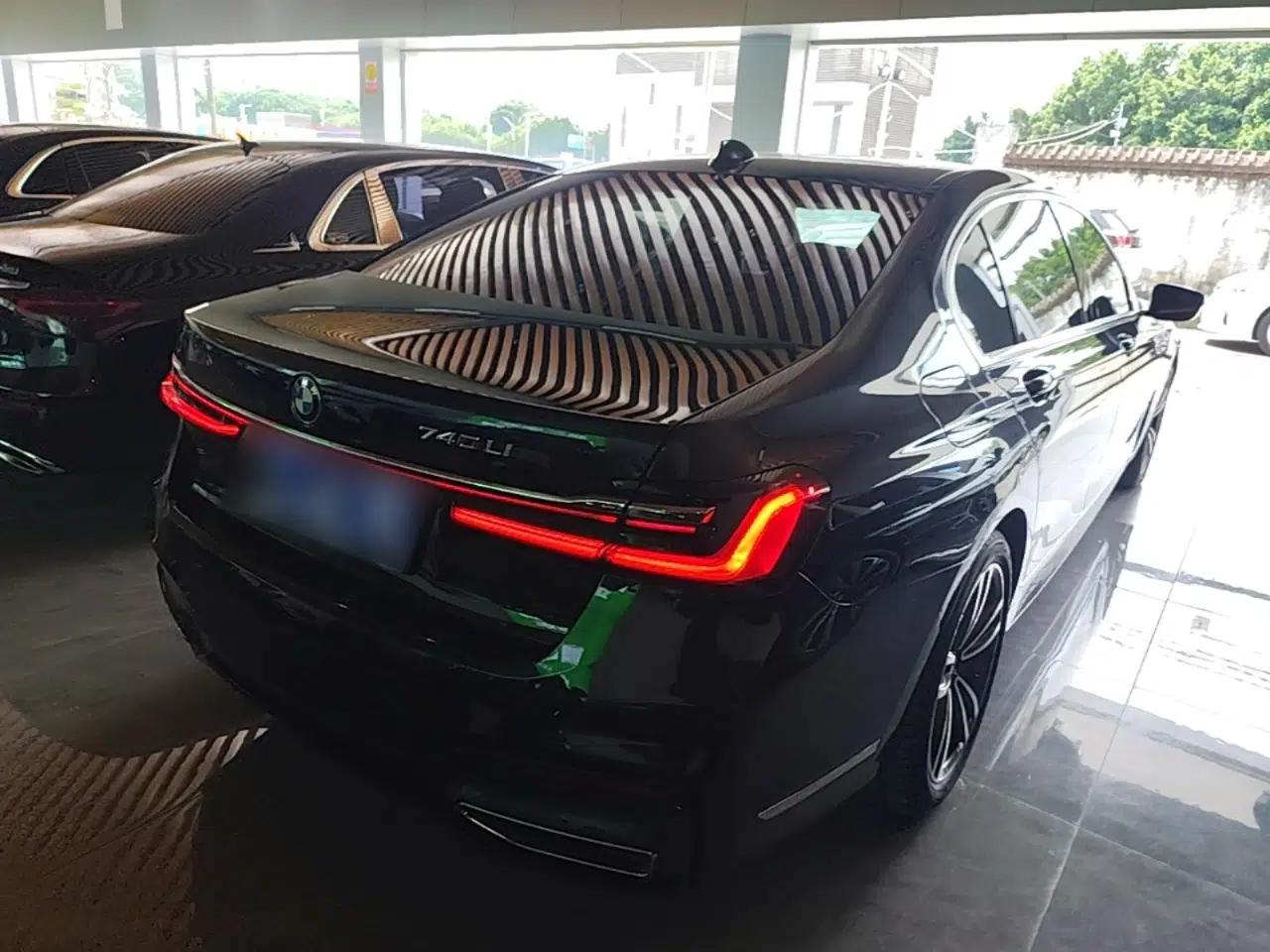BMW 7 Series 2021 730Li M Sport Package — миниатюра 6