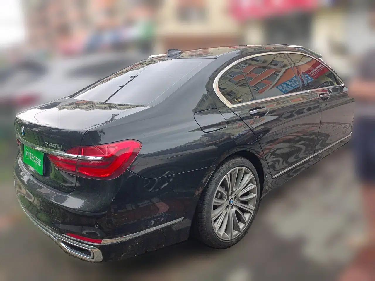 BMW 7 Series 2017 740Li xDrive Personalized Custom Edition — миниатюра 6