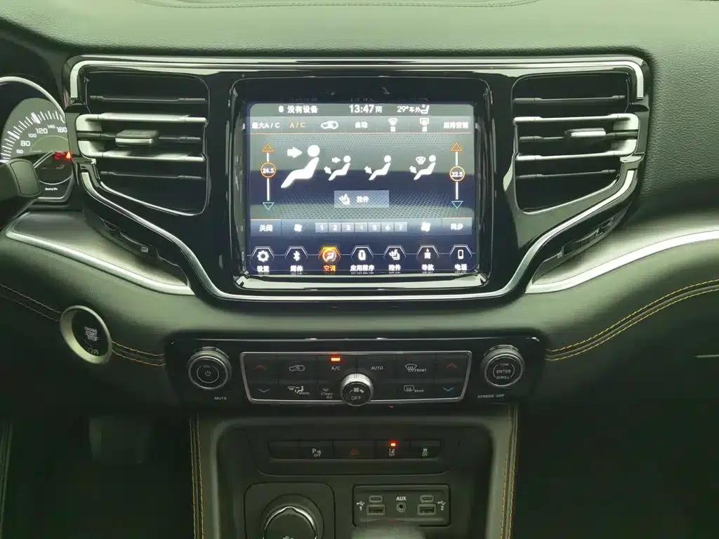 Grand Commander 2018 2.0T 4WD Smart Edition (China VI Emission Standard) — миниатюра 12