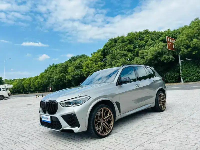2021 BMW X5 M — миниатюра 1