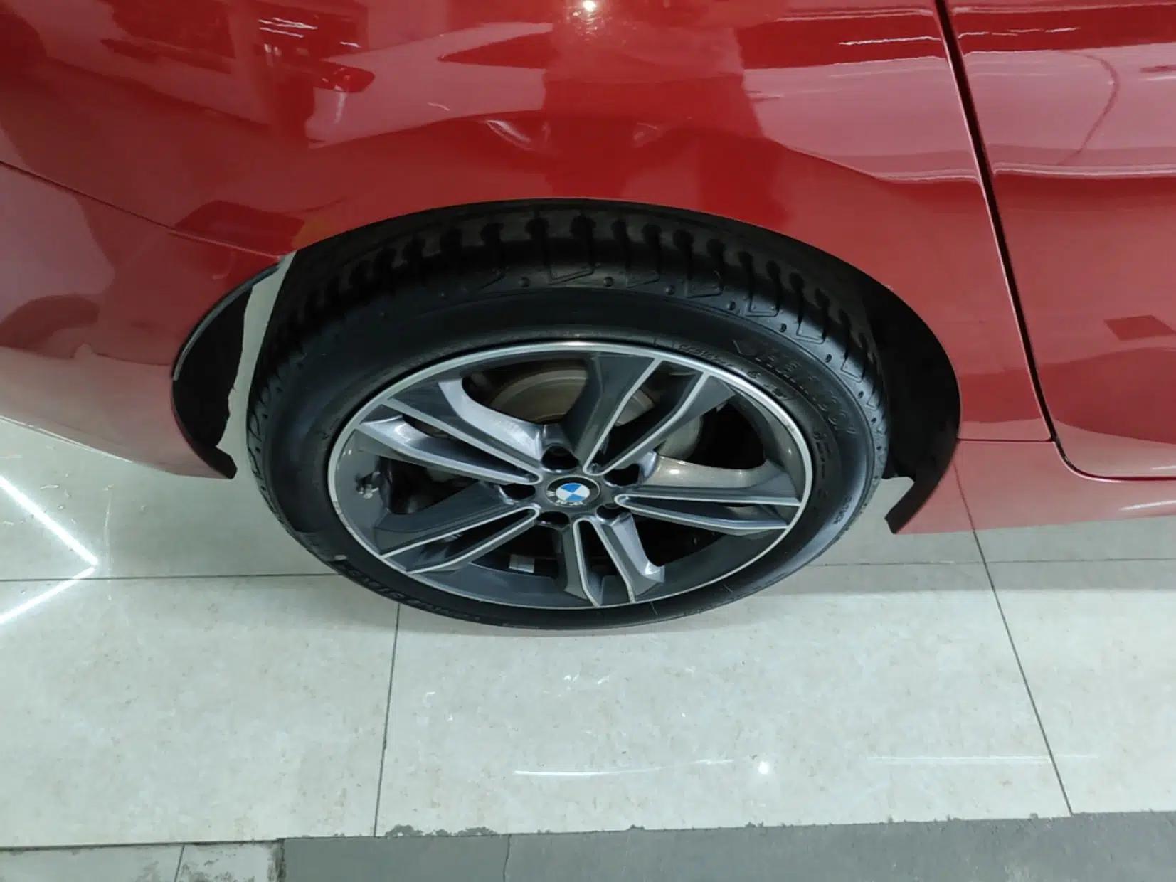 BMW 1 Series 2017 118i Sport Edition — миниатюра 11