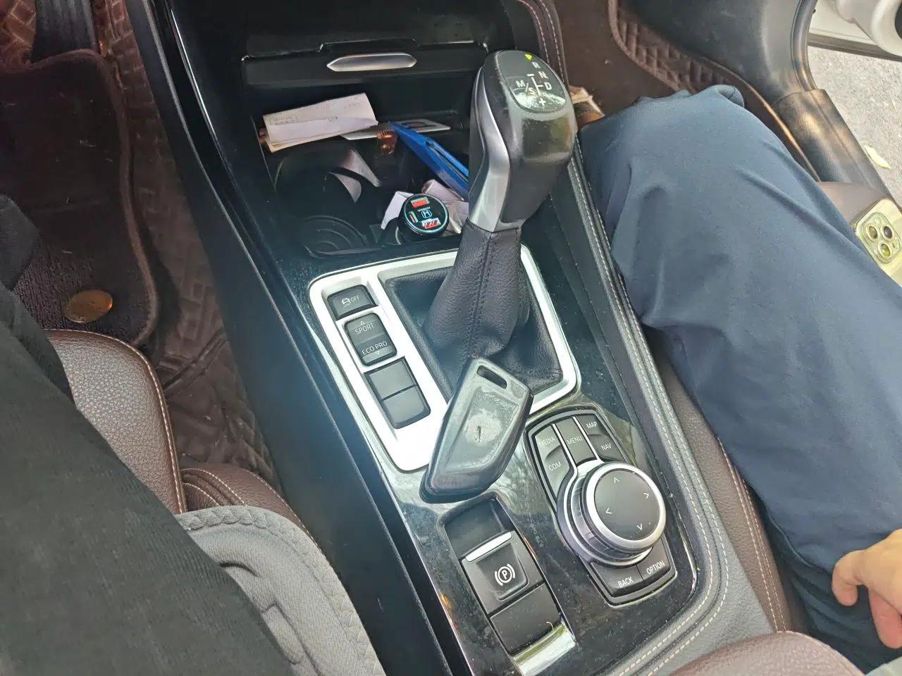 BMW 1 Series 2019 118i M Sport Package — миниатюра 14