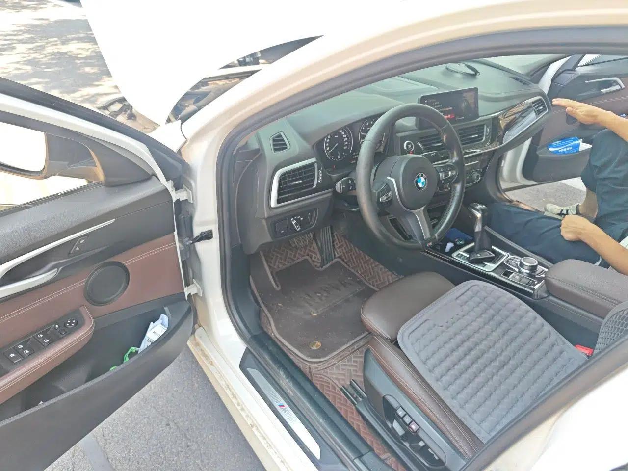 BMW 1 Series 2019 118i M Sport Package — миниатюра 16
