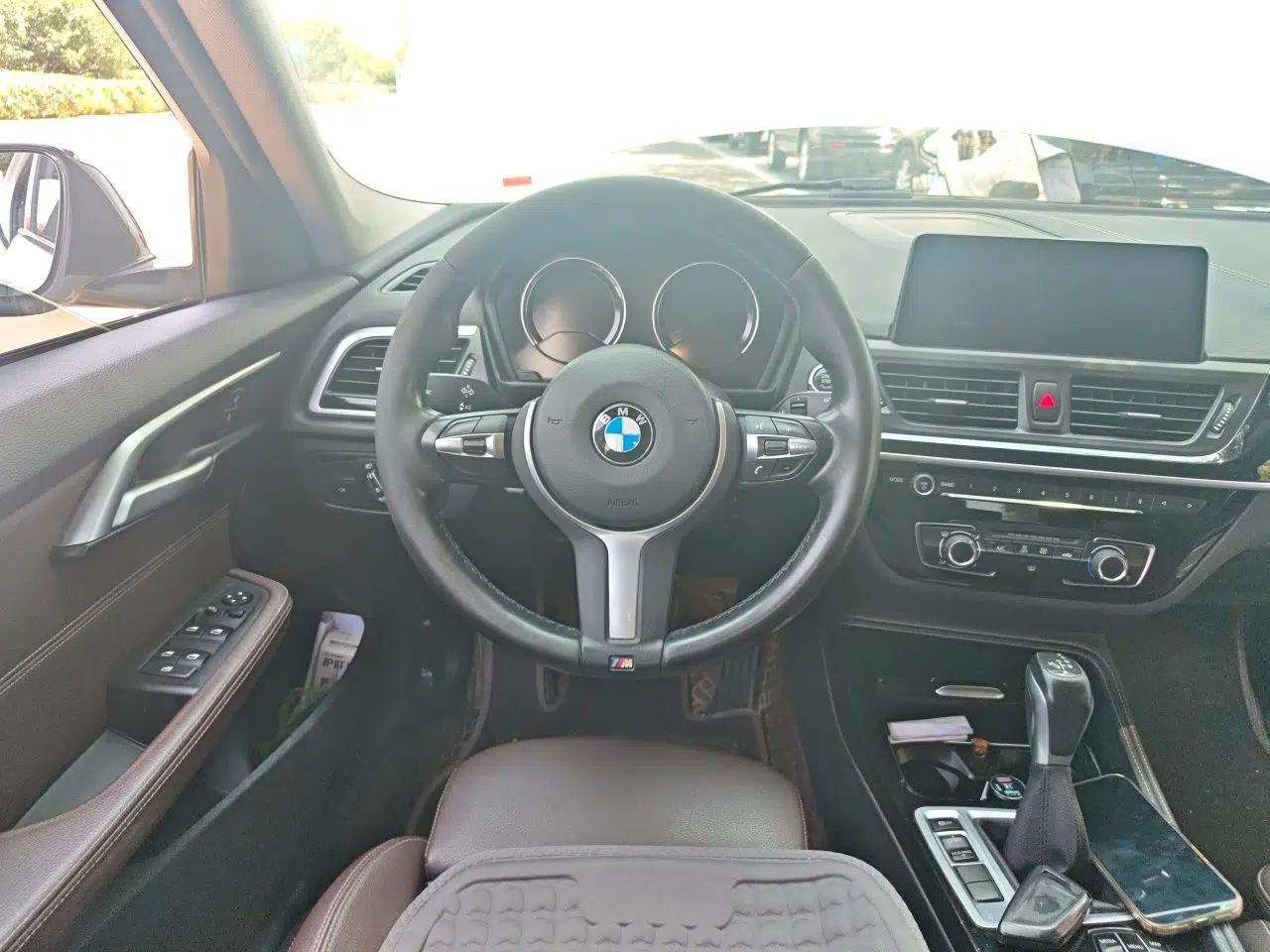 BMW 1 Series 2019 118i M Sport Package — миниатюра 10