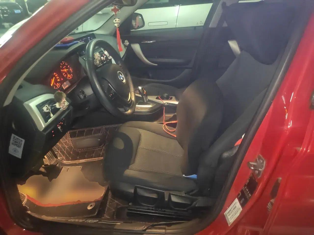 BMW 1 Series 2016 118i Leading Model — миниатюра 15