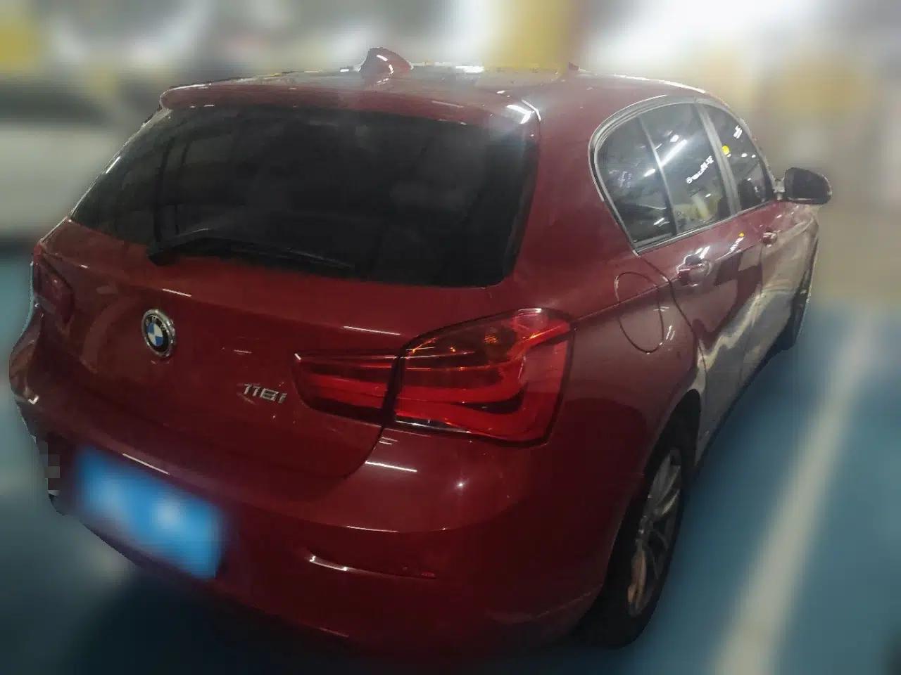 BMW 1 Series 2016 118i Leading Model — миниатюра 6