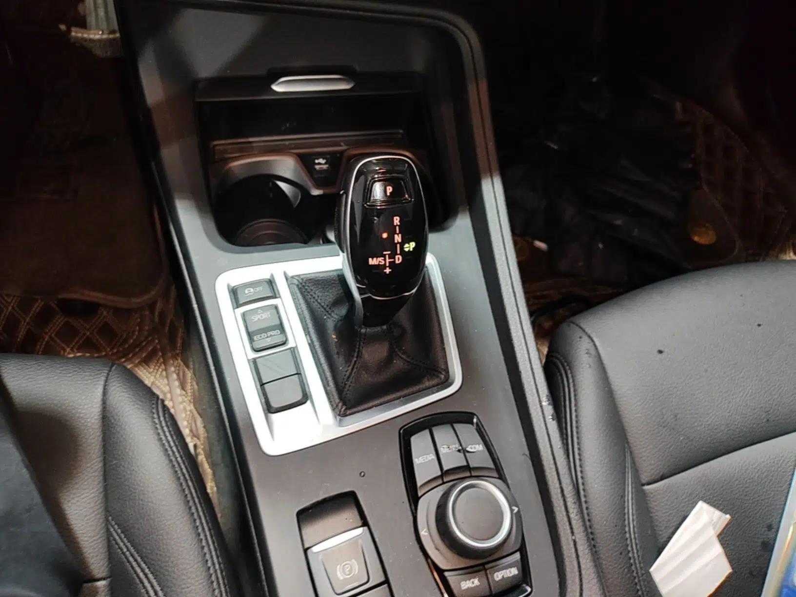 BMW 1 Series 2020 120i Fashion Model — миниатюра 16