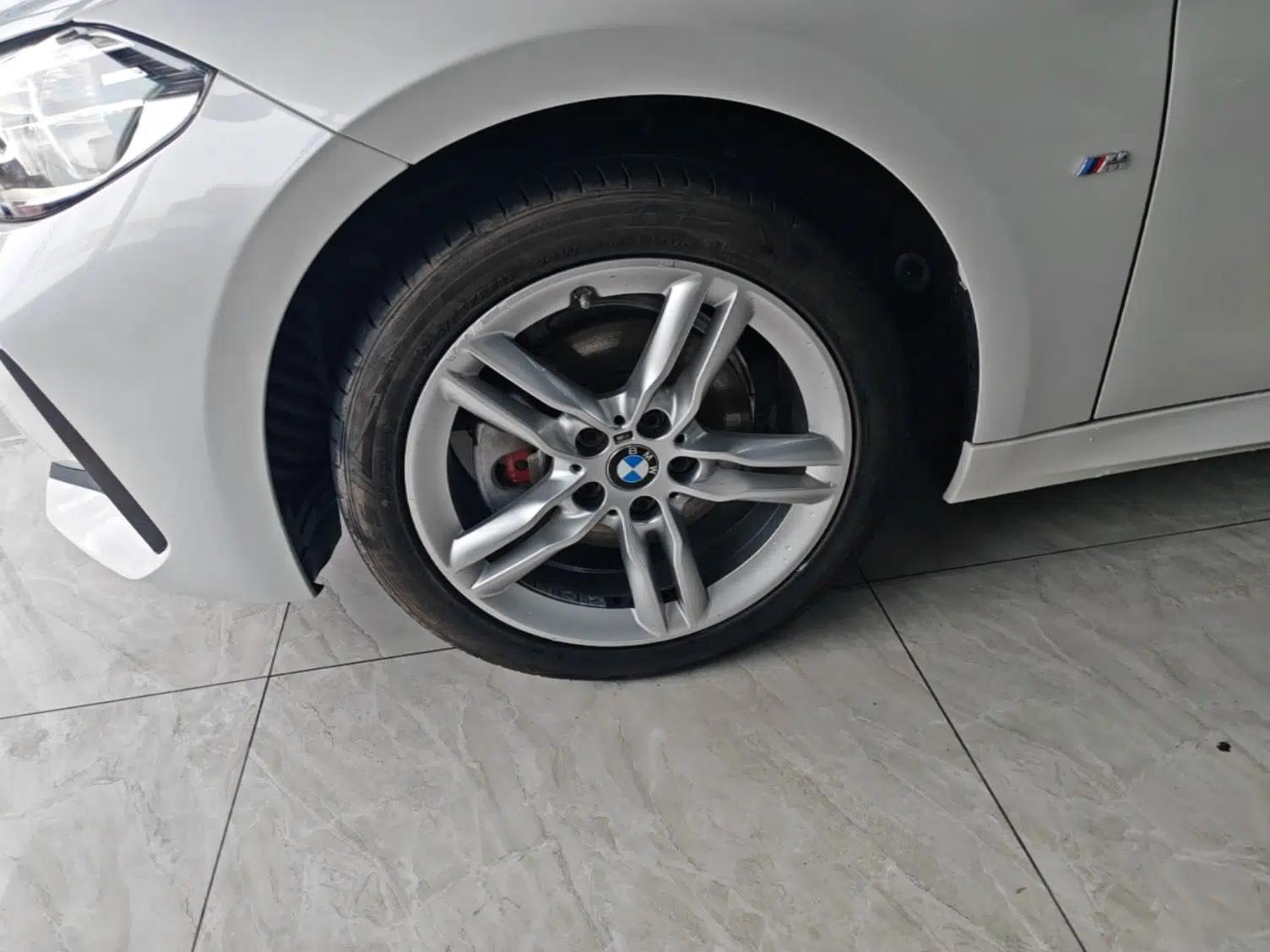 BMW 1 Series 2021 Revised 120i M Sport Night Edition — миниатюра 10
