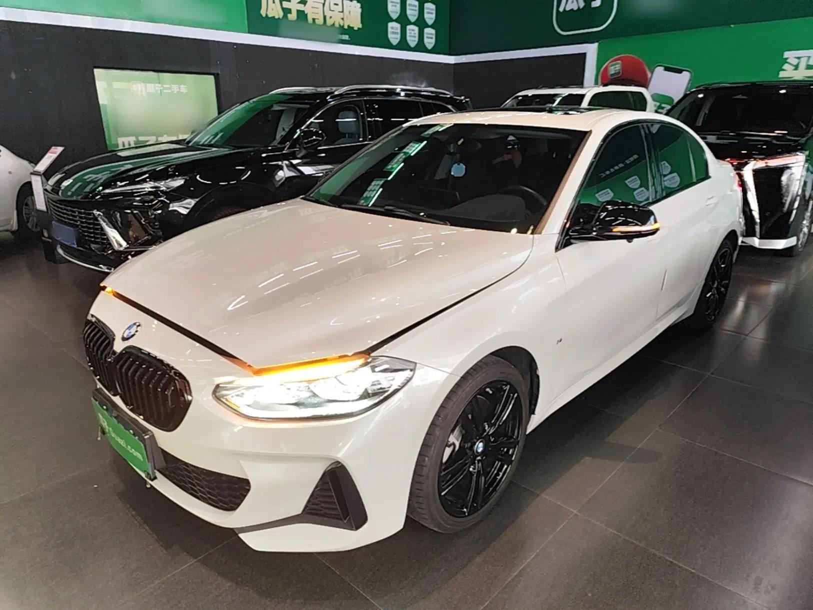 BMW 1 Series 2023 125i M Sport Night Edition — миниатюра 1