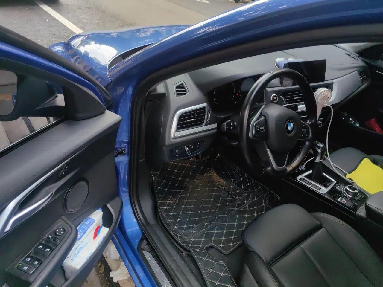 BMW 1 Series 2018 120i Design Package Model — миниатюра 16