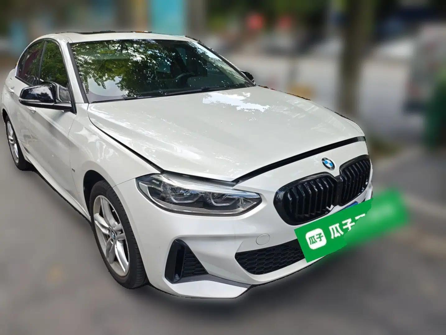 BMW 1 Series 2021 Revised 120i M Sport Night Edition — миниатюра 3