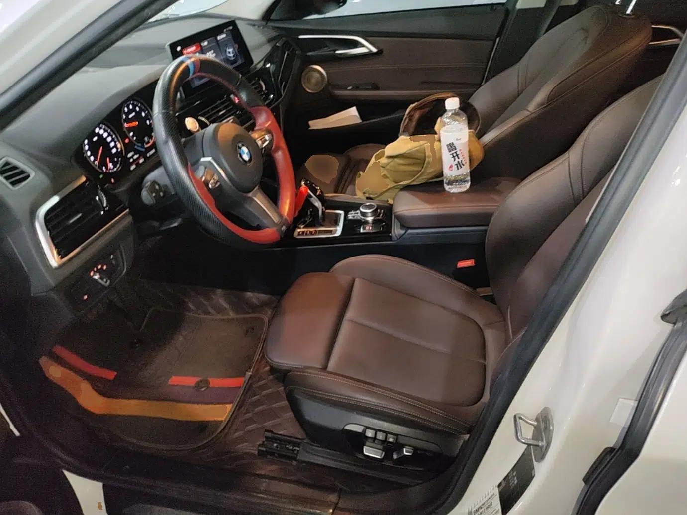 BMW 1 Series 2021 Revised 120i M Sport Night Edition — миниатюра 17