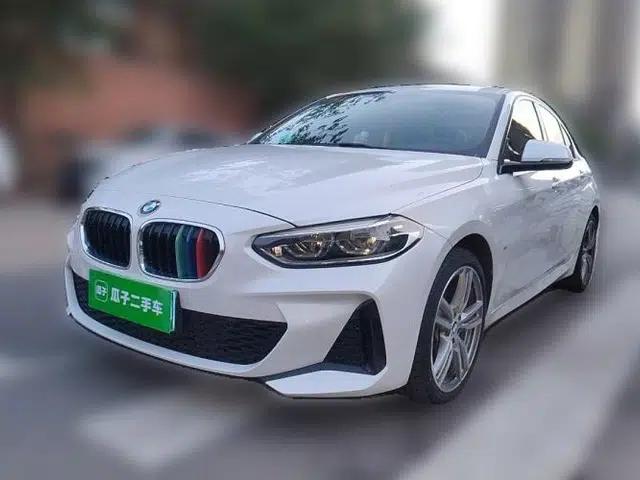BMW 1 Series 2019 120i Leading Model M Sport Package